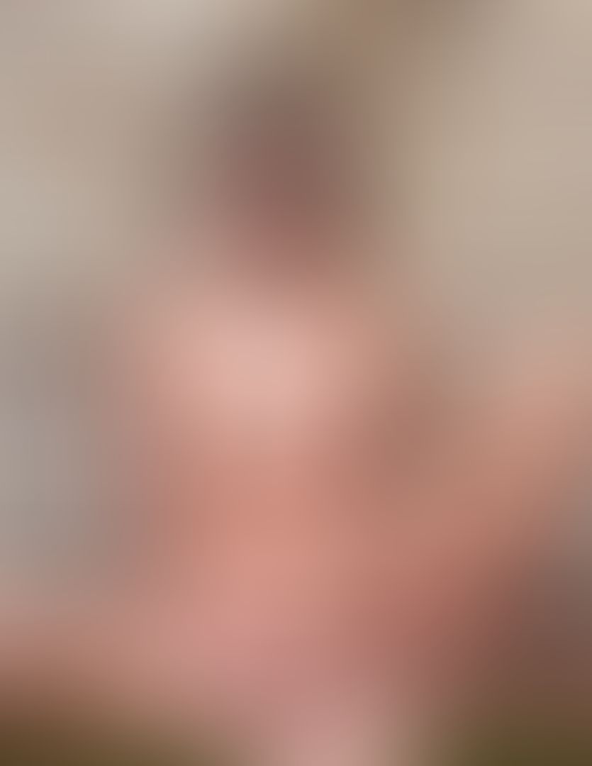 Anna slowly drying off in the sun  @numuses by David Bellemere 💦☀️